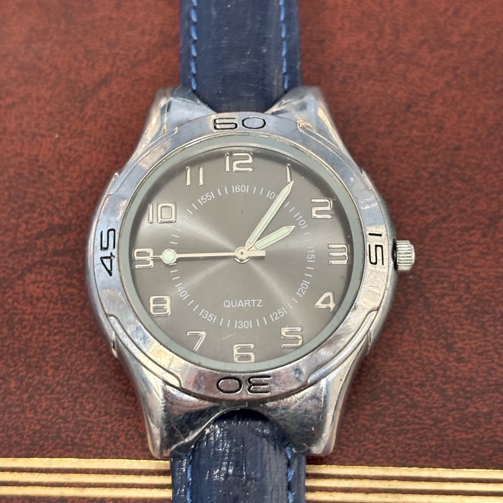 Silver and Blue Quartz Men's Watch